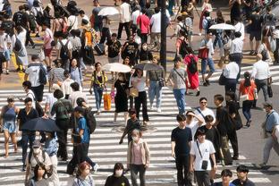 能担大任！雷吉16中0&三分8中5 贡献全队最高25分外加2板6助